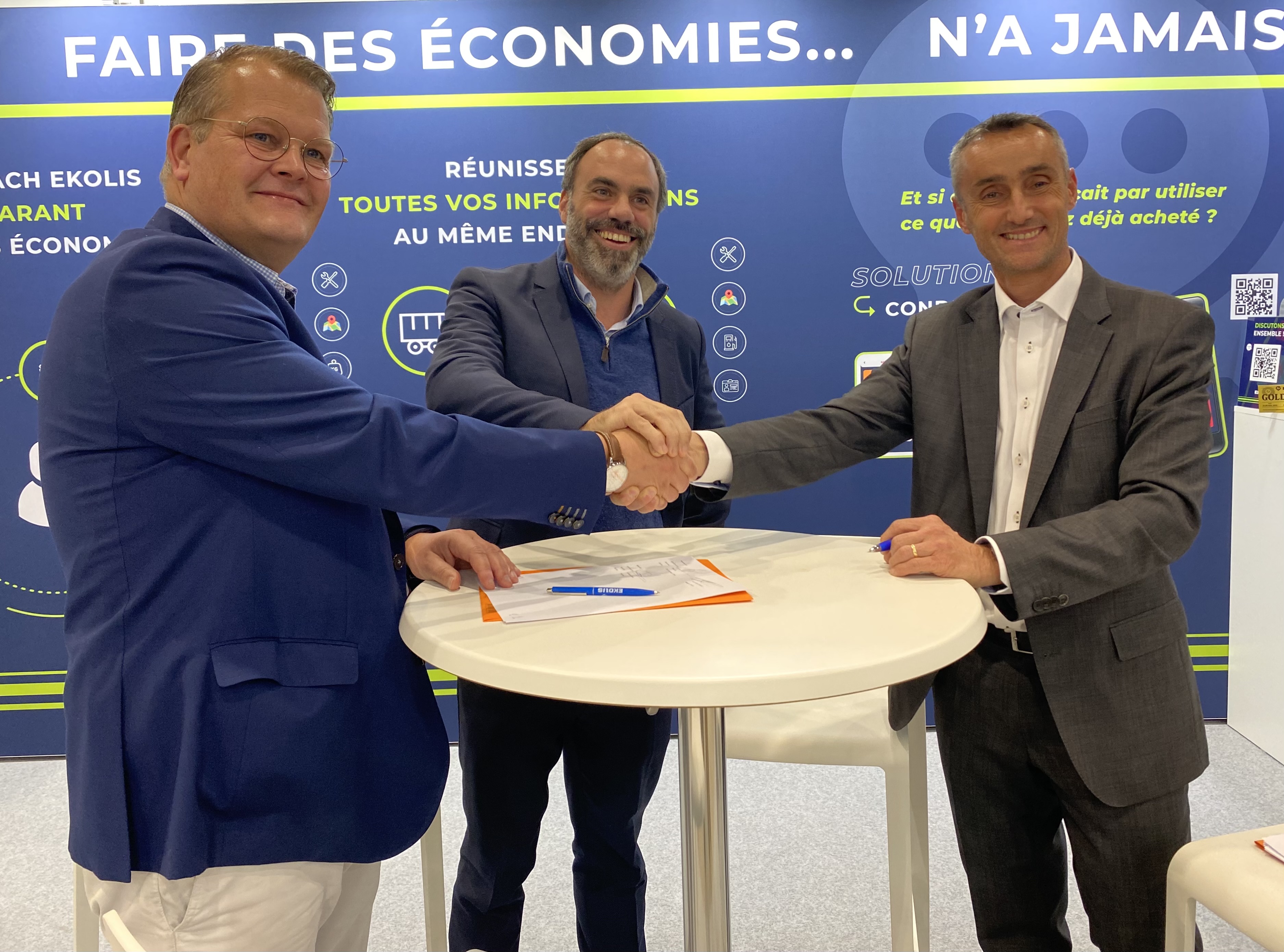 Hans Lip, International Sales and Marketing Manager TransFollow - Alexis Perinet-Marquet, Managing Director TransFollow, et Guillaume Perdu, Président d’Ekolis.